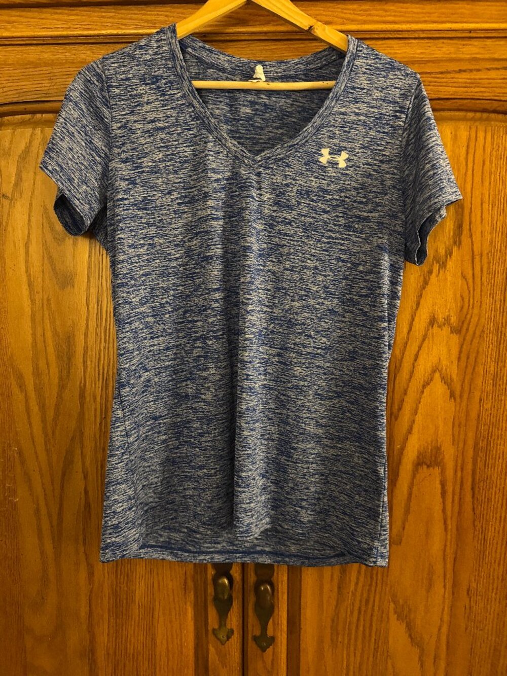 Under Armour HeatGear Heathered Blue Short Sleeve V-Neck Tee